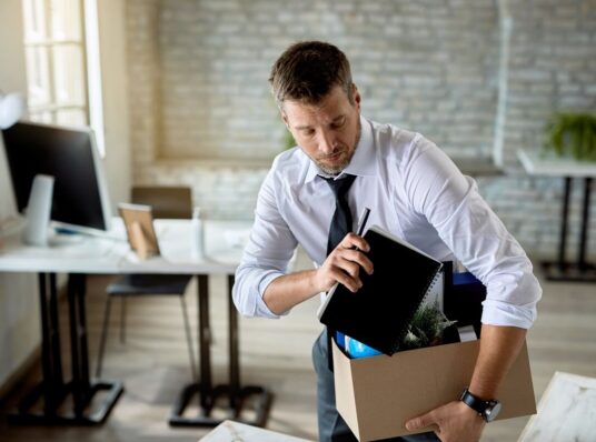 Demissão por justa causa e demais tipos: procedimentos e riscos para empregadores